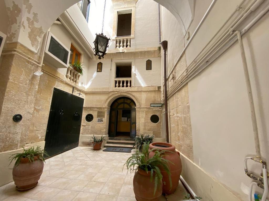 Alla Corte Dei Greuther Lecce Ngoại thất bức ảnh